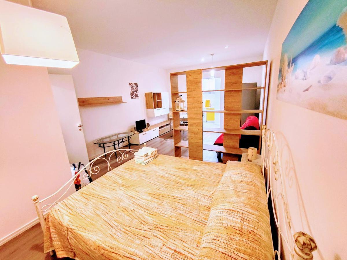 레체 Casa Via Leuca 아파트 외부 사진